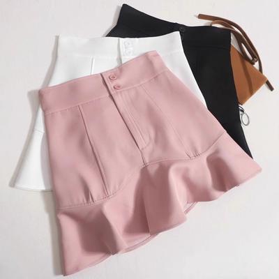 Mini spódnica syrena z wysokim stanem i falbankami, Spódnica o linii A z nieregularnym dołem, Dopasowana mini spódnica bodycon podkreślająca biodra, Modna wszechstronna spódnica