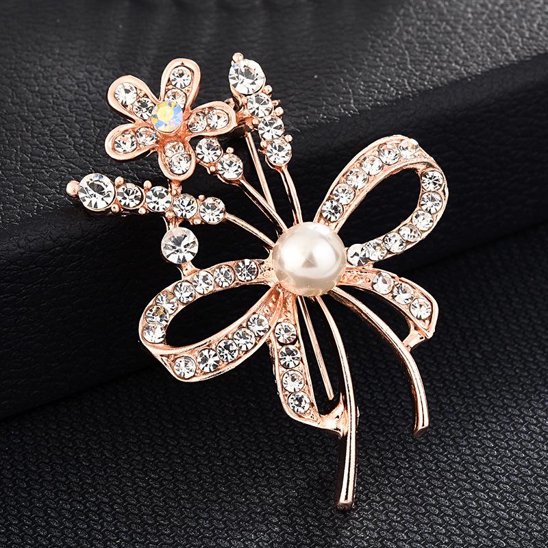 High-End Korean Alloy Scarf Buckle with Diamond, Pearl, and Brooch Pin Accessories