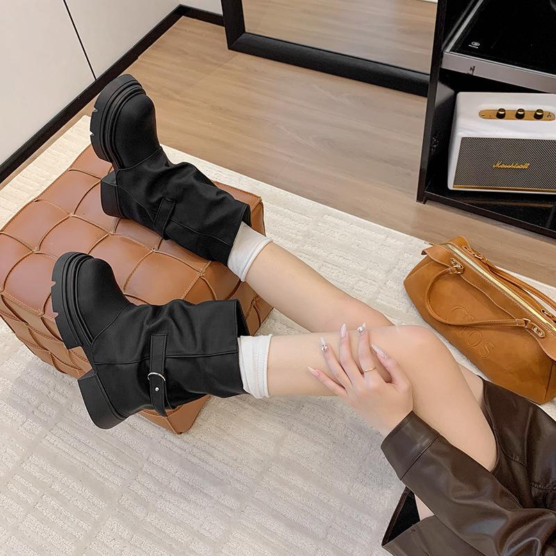 Temperament fashion Martin boots women's 2025 autumn new Internet celebrity explosion pants boots thick heel height small short boots