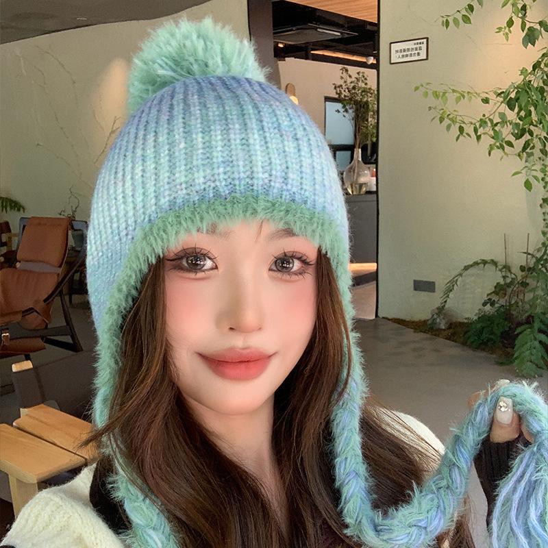 Thickened wool hat with hairball, ear protector, pullover, knitted hat for women, cute and warm in autumn and winter, Lei Feng hat