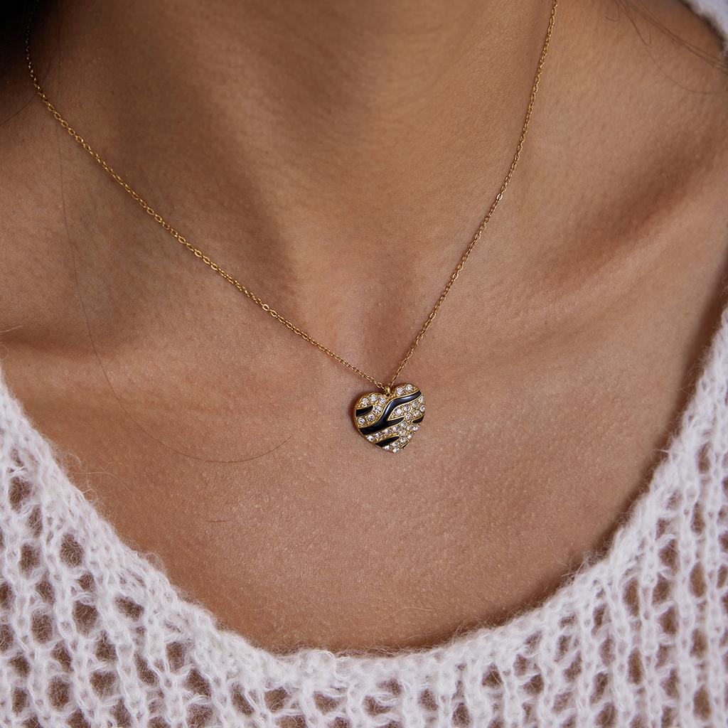 Youthway Black Oil Drip White Crystal Heart Pendant Necklace For Women  Gold Plated Stainless Steel Necklace Fashion Jewelry