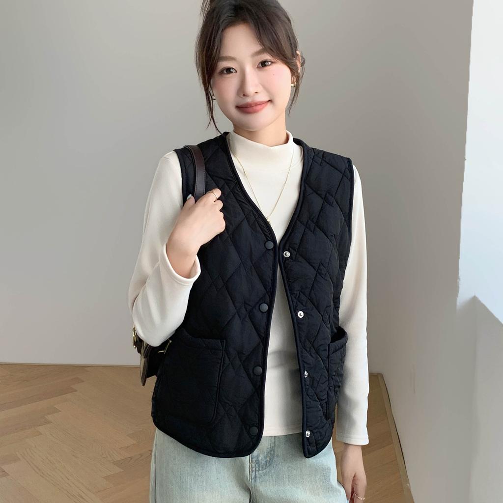 Stylish Vest H117 with Pockets Vest Women's Fall and Winter Padded Warm Undershirt Outside The Casual Sports Within The Short Section of The Shoulders
