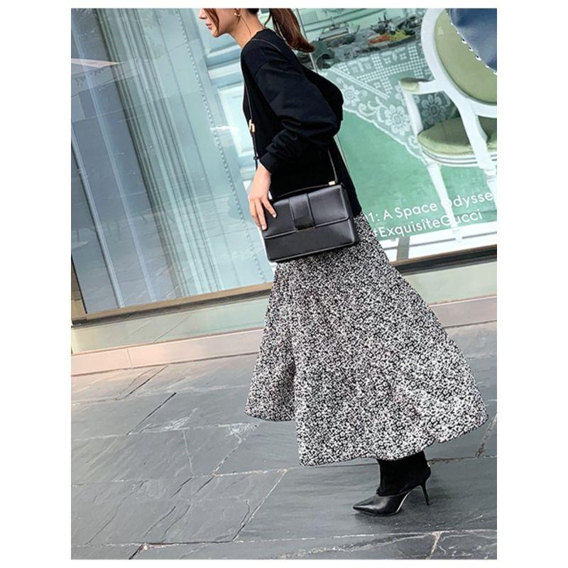 Korean Style Plus Size Women's Clothing Chubby Girl Black Round Neck Long Sleeve Sweater T-shirt Stitching Floral Large Swing Fake Two-Piece Dress