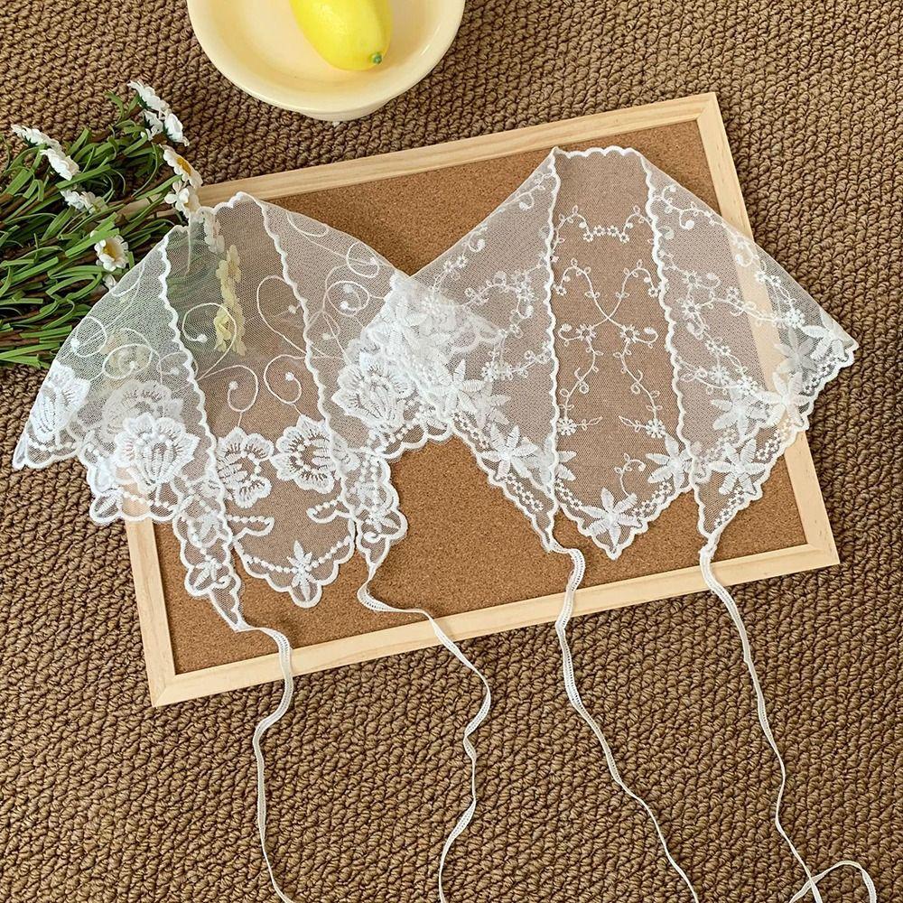 Fashion White Woven Floral Lace Hair Scarf Wraps Breathable Sweet Triangle Headscarf Retro Lace Hair Accessories Travel