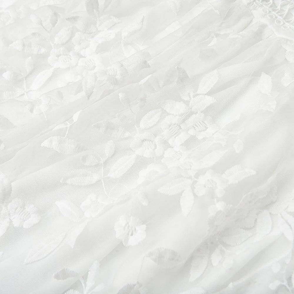 Sommer Sommerkleid Weiß Blumenstickerei Mesh Spitze Sexy Rückenfreies Strandkleid Kleidung für Frauen