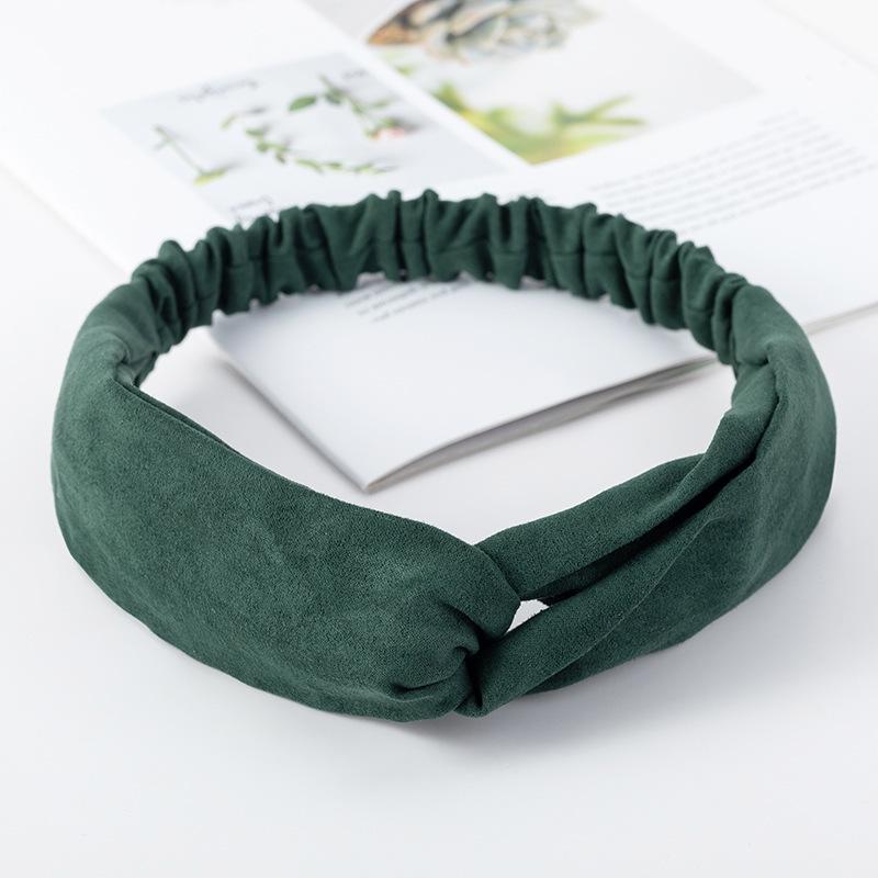 European & American Knit Crossover Headband: Pure Color Elastic Yoga Sports Hair Tie for Women