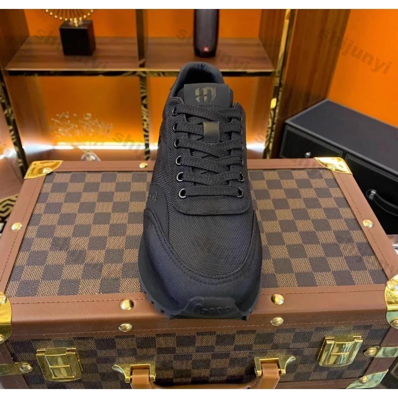 Men's Casual Shoes 2026 Spring Summer New  Comfortable Breathable Mesh Hollow Running Shoes Fashion Vintage Lace Up Sneakers