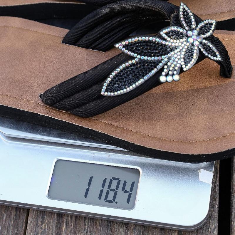 Women's Thick-soled Toe-capped Slippers, Beach Shoes, and V-shaped Flip-flops Devotion