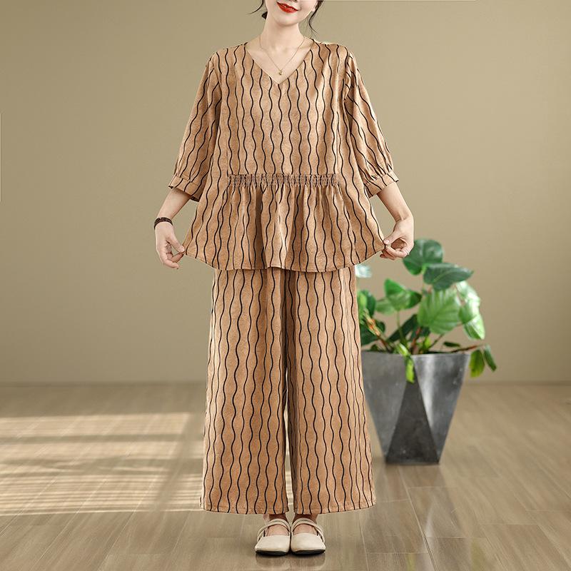 Real Shot 2025: Chic Slimming Plus-Size Summer Two-Piece Set with Light Mature Style and Wide-Leg Pants