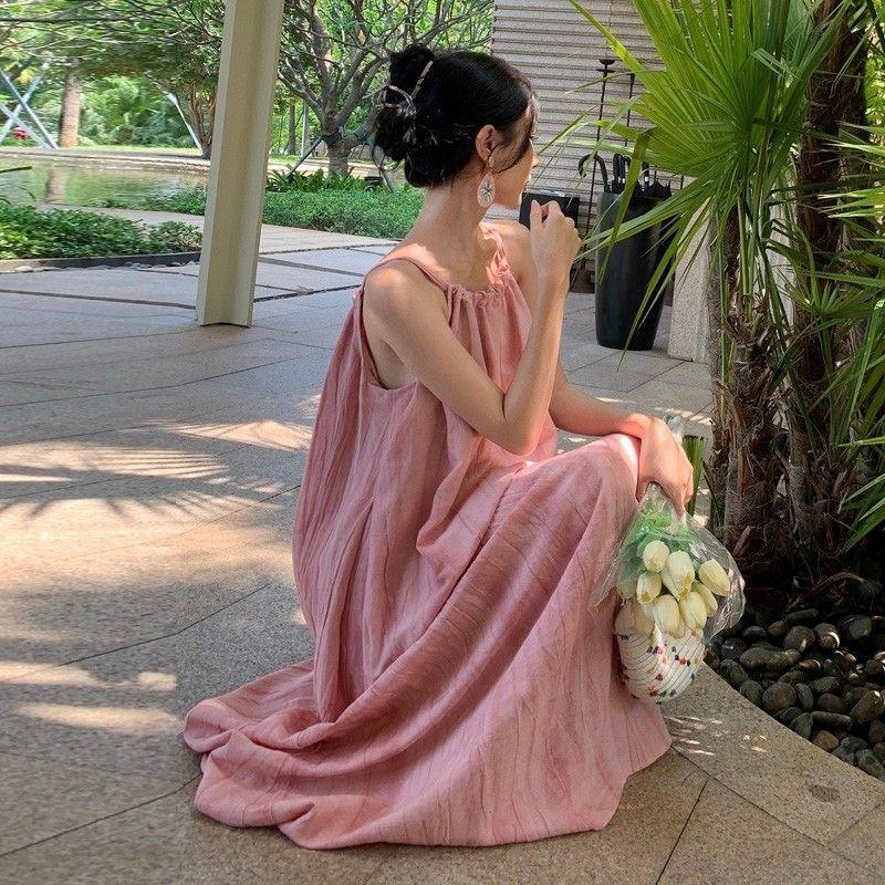 Pink suspender long dress women's summer new seaside vacation beach dress neck design niche skirt