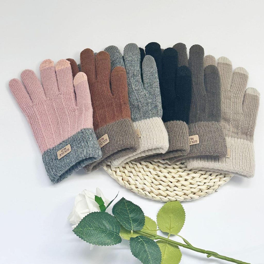 Thickened Alpaca Wool Full-Finger Gloves for Students - Cute and Warm for Cycling in Autumn and Winter