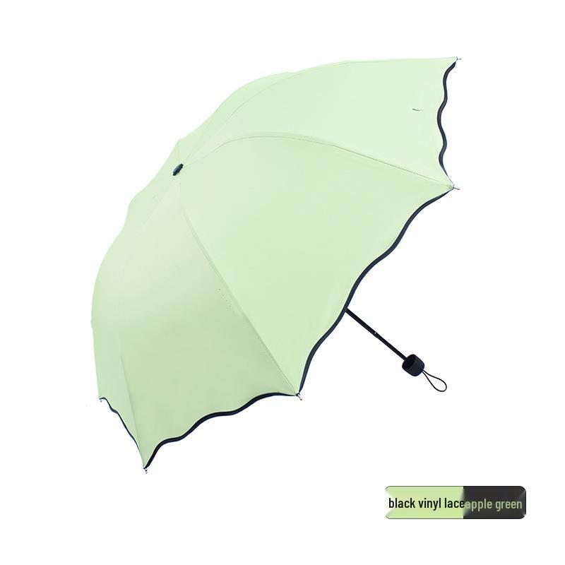 Černý lepidlový skládací slunečník a deštník pro dvojí použití s ochranou proti UV záření a logem