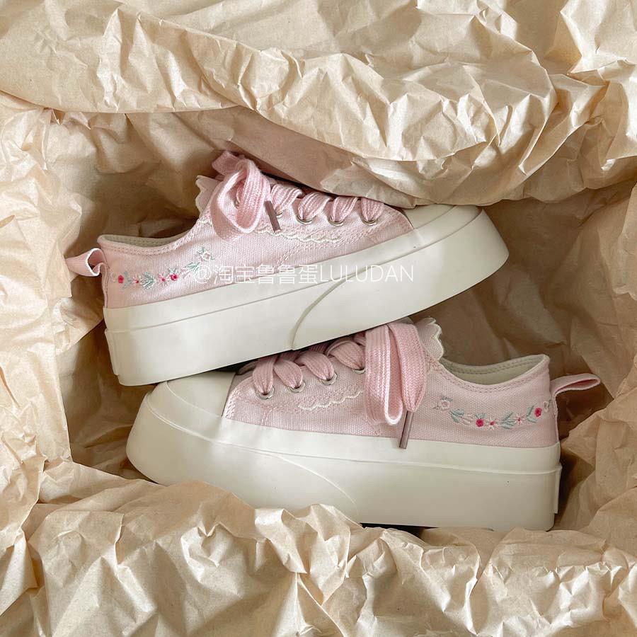 Summer thin breathable thick-soled canvas shoes women's 2025 summer new embroidered versatile little white shoes casual shoes