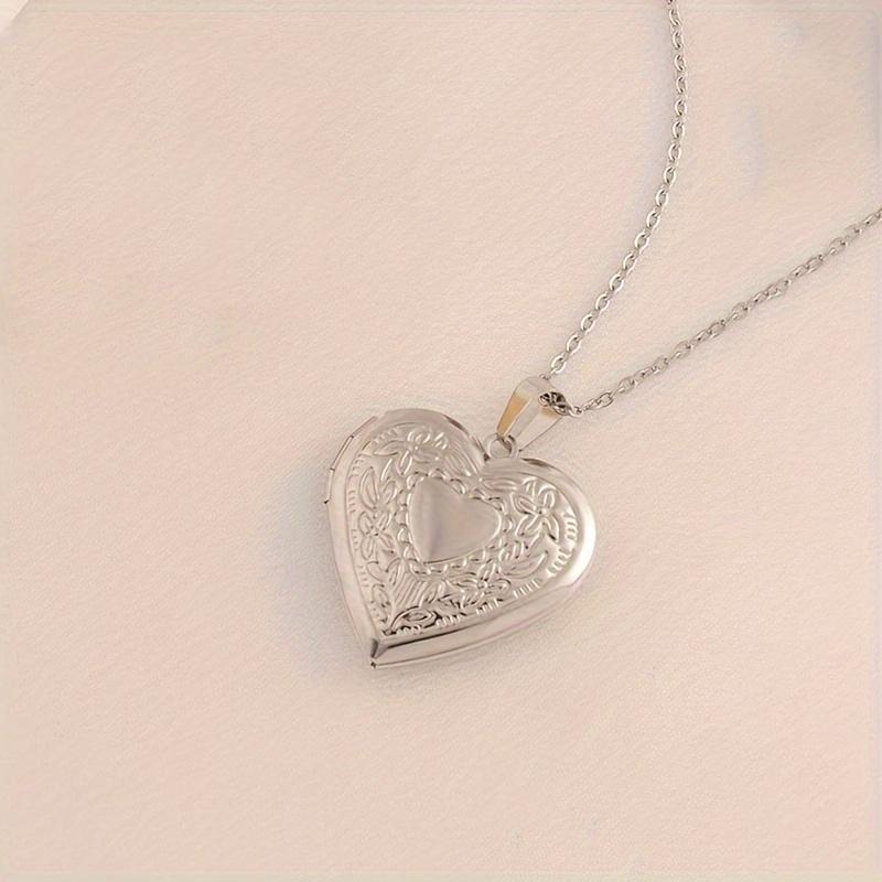 1pc Rose Flower Heart Photo Frame Pendant Necklace, Stainless Steel Necklace For Relatives, Father's Day Gift