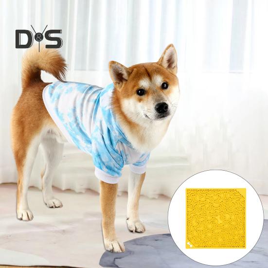 Dog Slow Feeder Mat Silicone Licking Pad with Suction Cup Pet Food Treat Puzzle Mat Slow Feeding Mat for Dogs And Cats