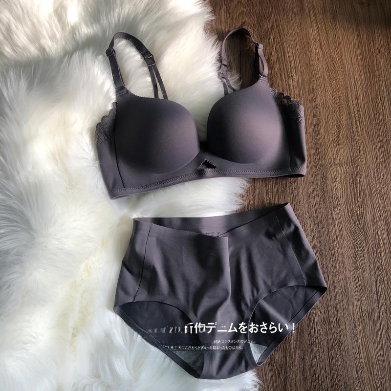 High-Quality Women's Seamless Bra Set with Japanese Light Kapok, No Steel Ring