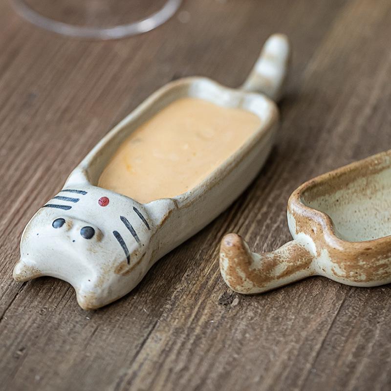 

Винтажная японская тарелка для соевого соуса, животное, кошка, милая керамическая тарелка, креативный ресторан, суши, закуска, десерт, мультяшная безделушка just one