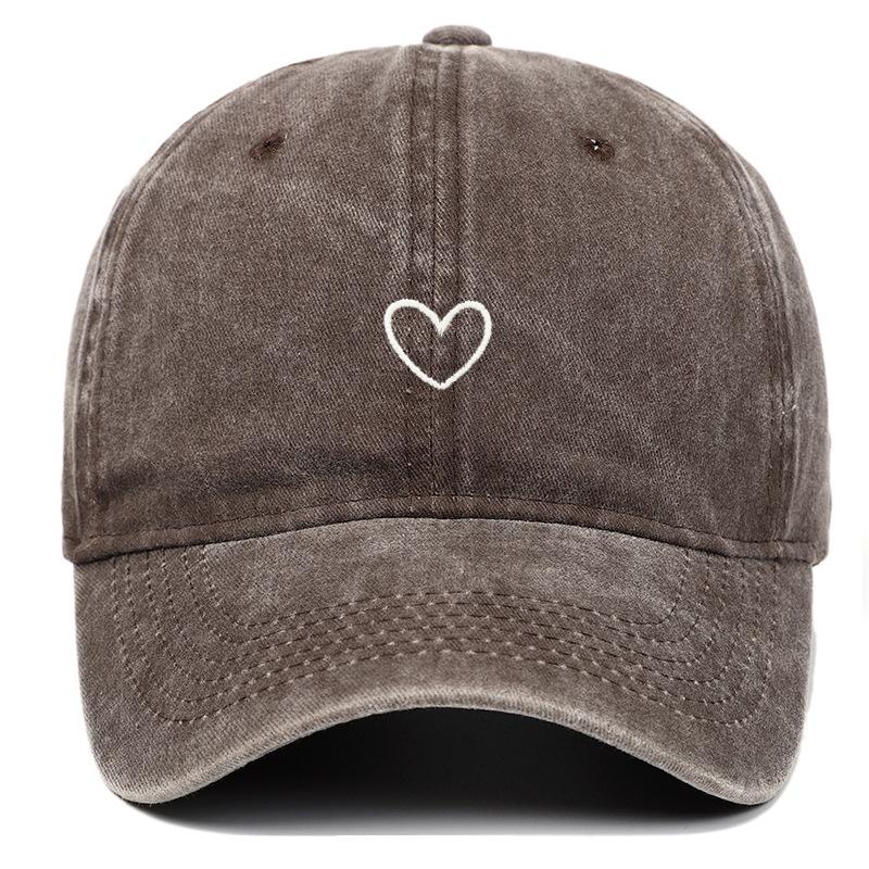 Vintage Korean Style Thin-Brim Heart Embroidery Baseball Cap - Unisex Spring/Summer Fashion