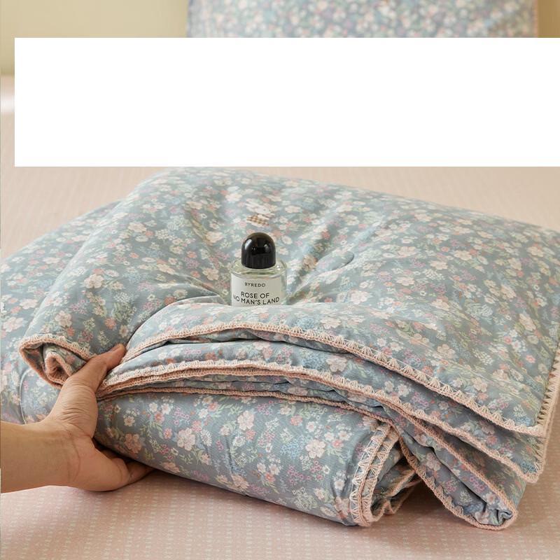 mling Silver Fir Dream Summer Quilt Set