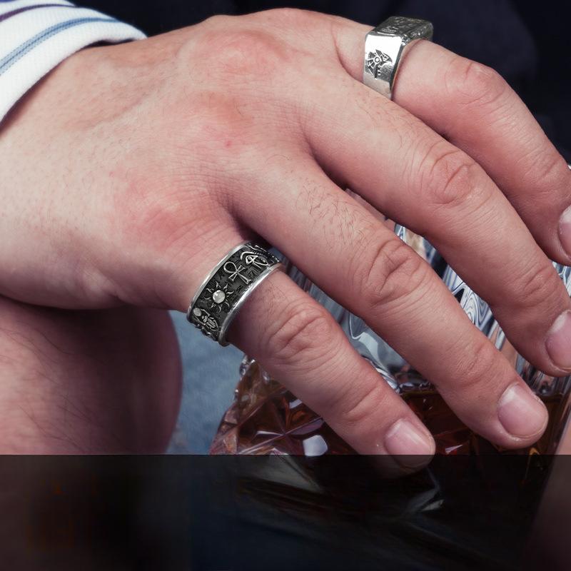 Pierścień Retro Bogów Egipskich w Reliefie dla Mężczyzn, Personalizowany Modny Punkowy Styl Ręcznie Robiony Prezent