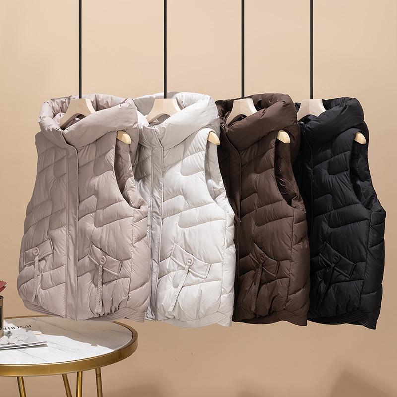 Fashionable Korean Sleeveless Jacket for Women with Short Length and Beautiful Design