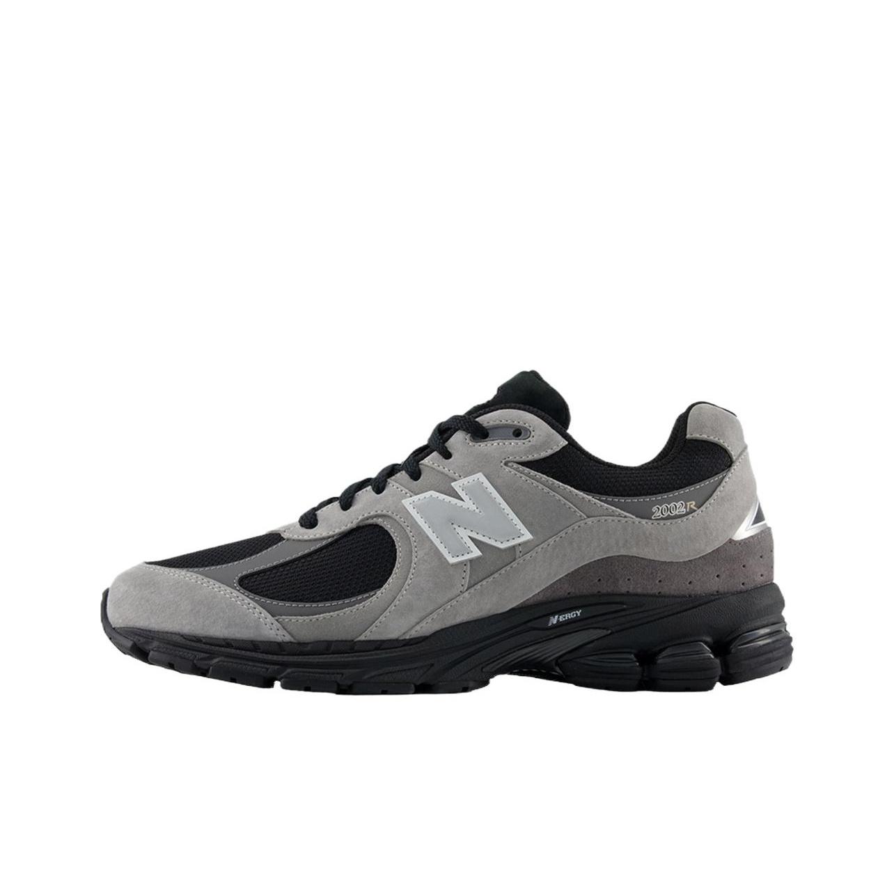 

Кросівки унісекс New Balance 2002R Сланцево-сірі Чорні Сріблясті Сріблясто-металік U2002RM 43