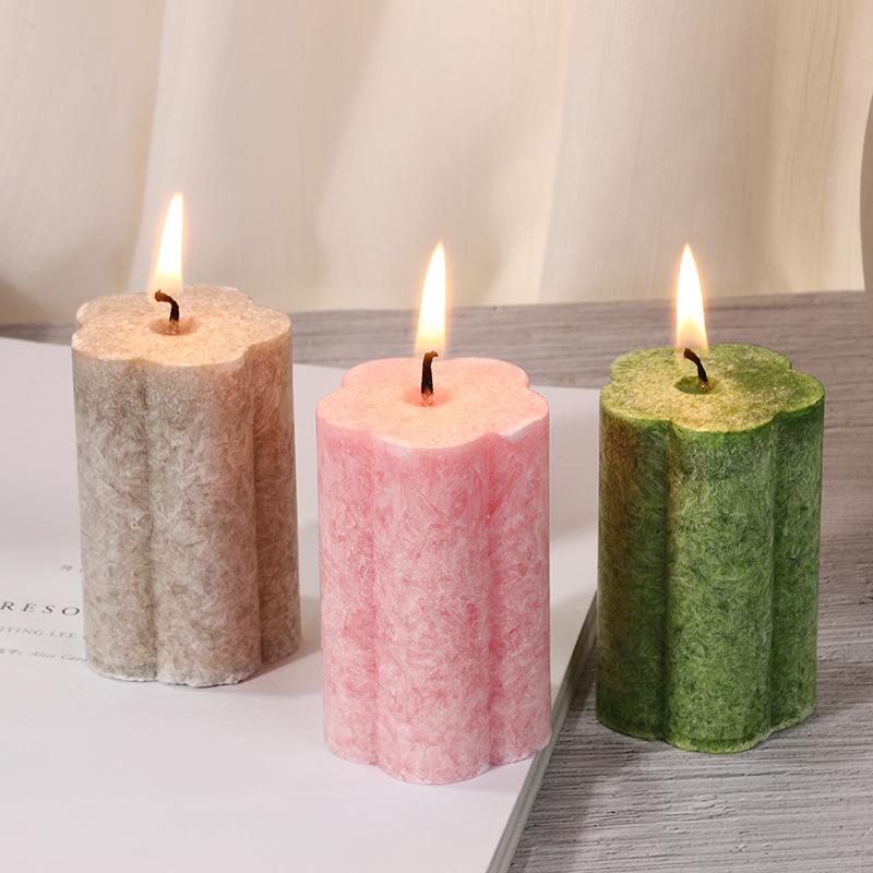 Handmade Aromatherapy Ice Flower Pillar Candle - Smokeless, Perfect for Home, Weddings, or Emergencies