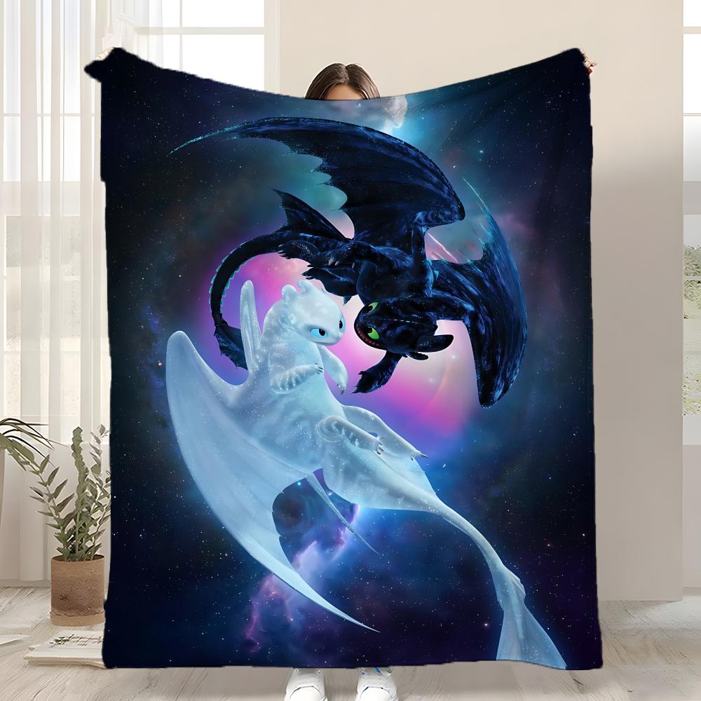 

Black and White Dragon Love Heart Throw Kid-Friendly Flannel Throw Blanket Soft Warm Anti-Static Washable All Season 75x90cm