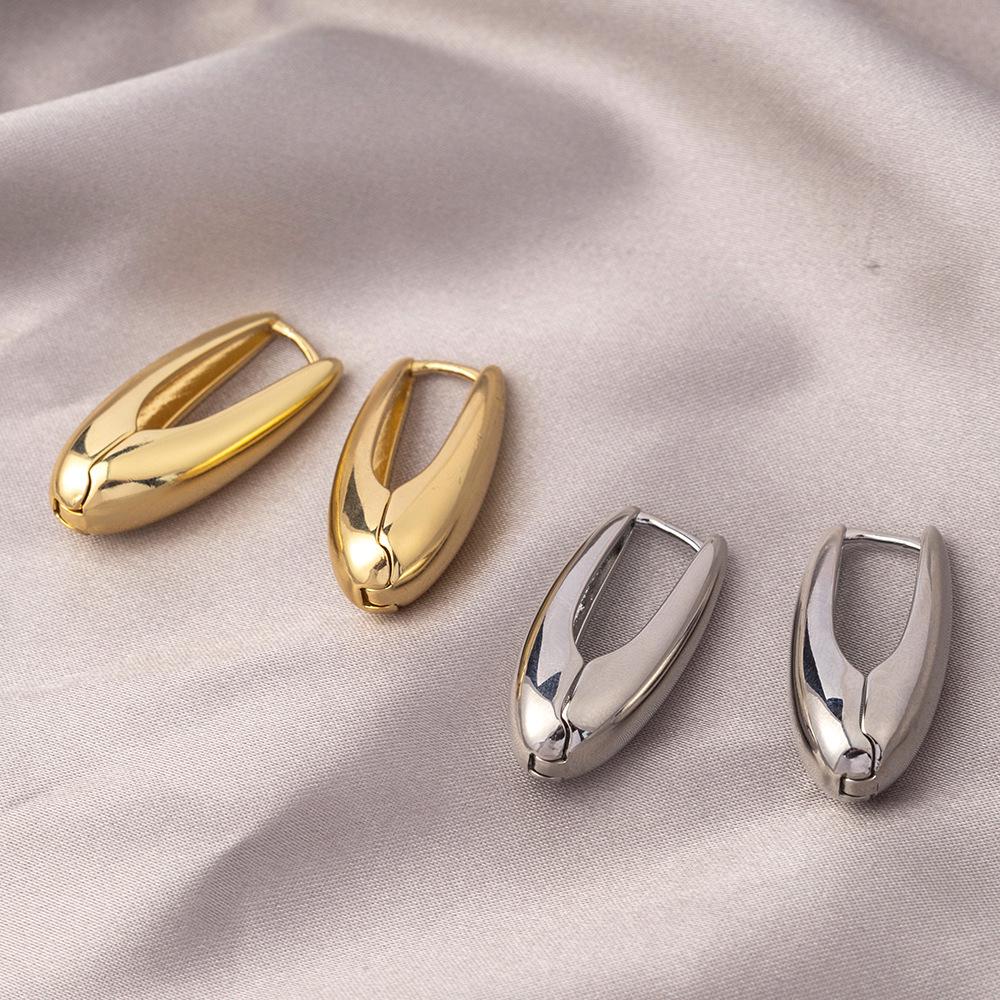 Elegant Minimalist U-Shaped Hoop Earrings - Sleek Design for Women