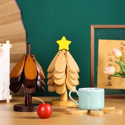 A Tree-Shaped Premium Heat-Resistant Home Decorative Ornament – High-End Coffee Cup Coaster & Pot Holder, Christmas Tree–Themed