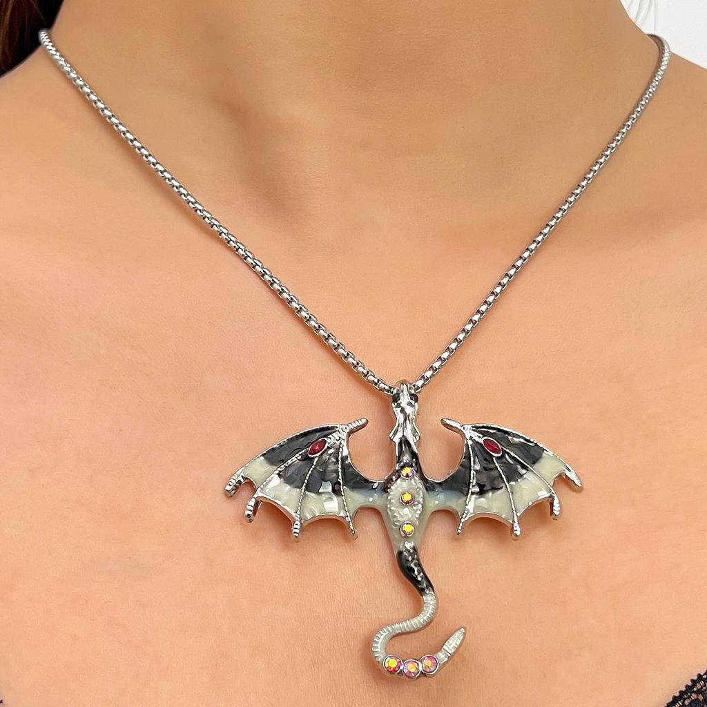 Collana Pendente Drago Cartoon Drip Retrò con Diamanti - Stile Disco Hip Hop Europeo & Americano