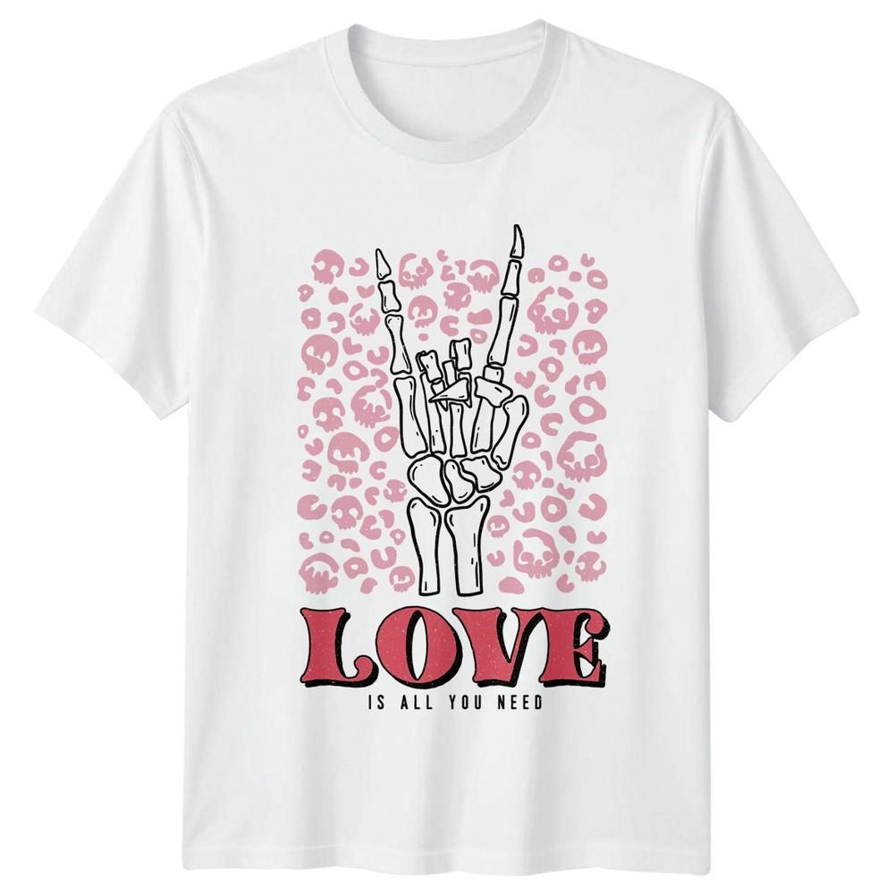 Love Silhouette Couple RoUnisextic Unisex TShirt Graphic Tee S