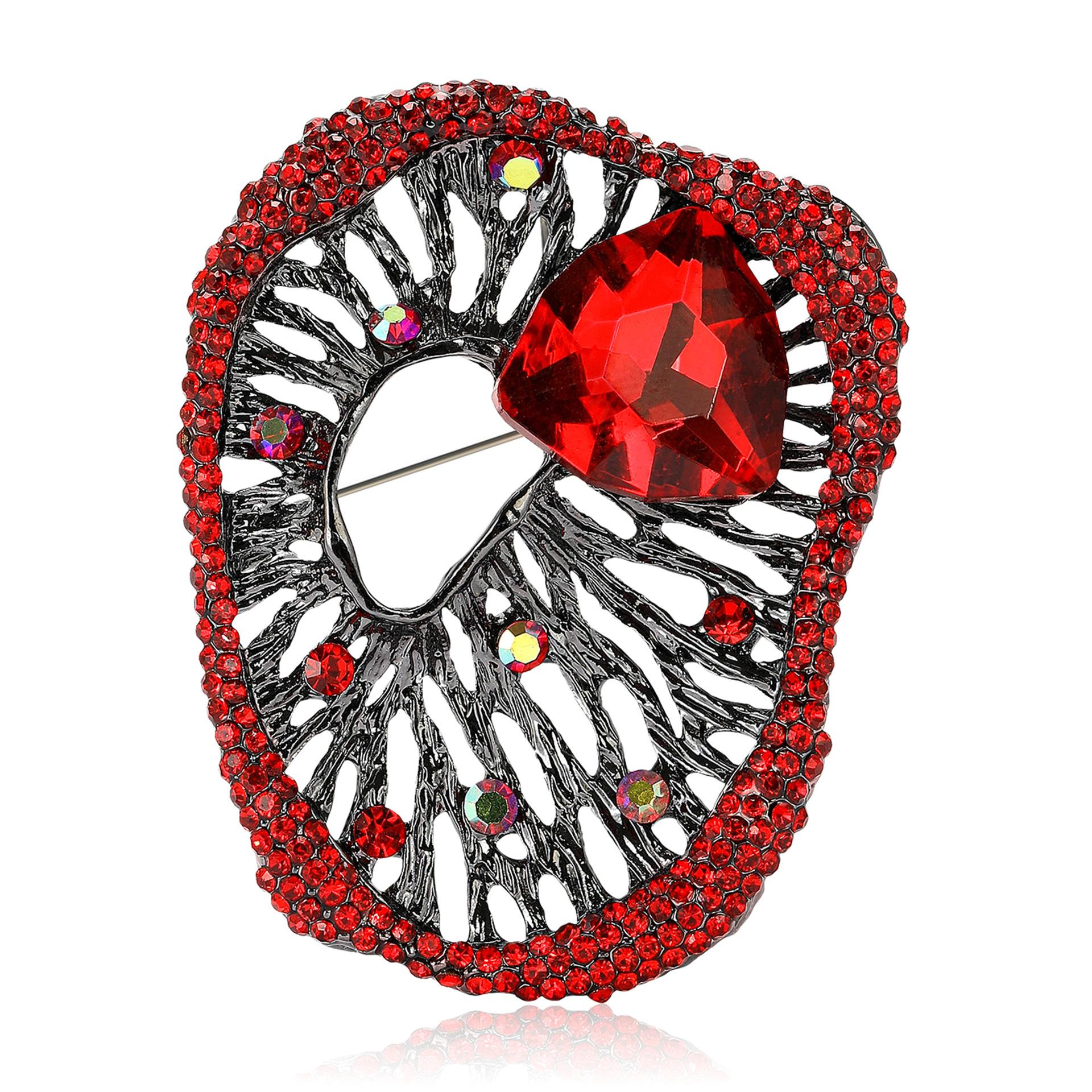 Великолепная брошь из сплава со стразами — фото 6