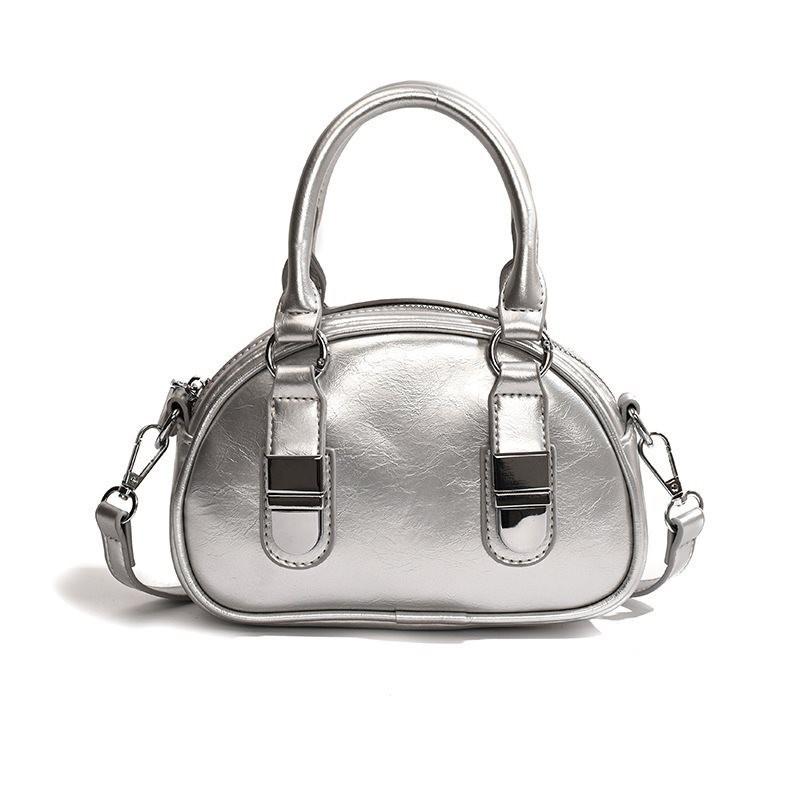 Elegant Urban Minimalist Shell Handbag For Women With Spacious Interior And Zipper Closure