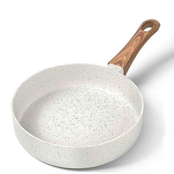 6 Inch Nonstick Egg Frying Pan Mini Omelette Frying Pan Skillet with Wood Handle Non-Toxic Omelette Breakfast Cooking Pans