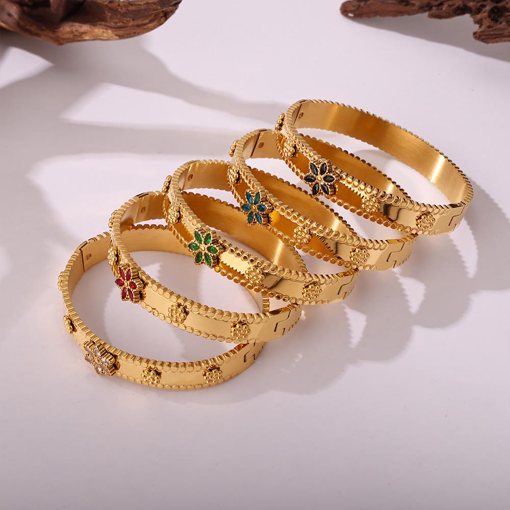 18K Gold-Plated Zircon Snowflake Ferris Wheel Bracelet