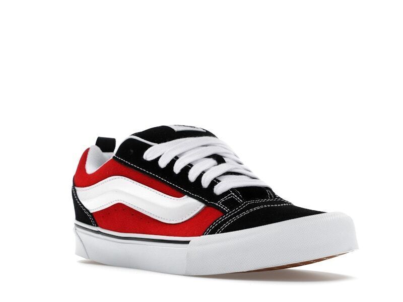 VANS Knu Skool Low Black Red - VN0009QC6RT