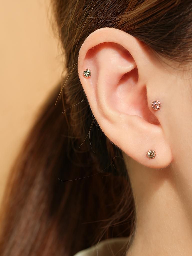Minimalpiercing [0.8Mm] 14K Internal Moissanite Diamond Imperial Labret Piercing