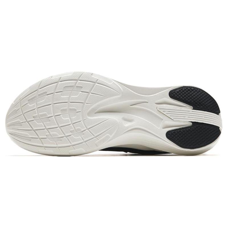 Anta New Stinger Slip Resistant Abrasion Resistant Low top Running Shoes Women's Black White Sneakers 922335580-2