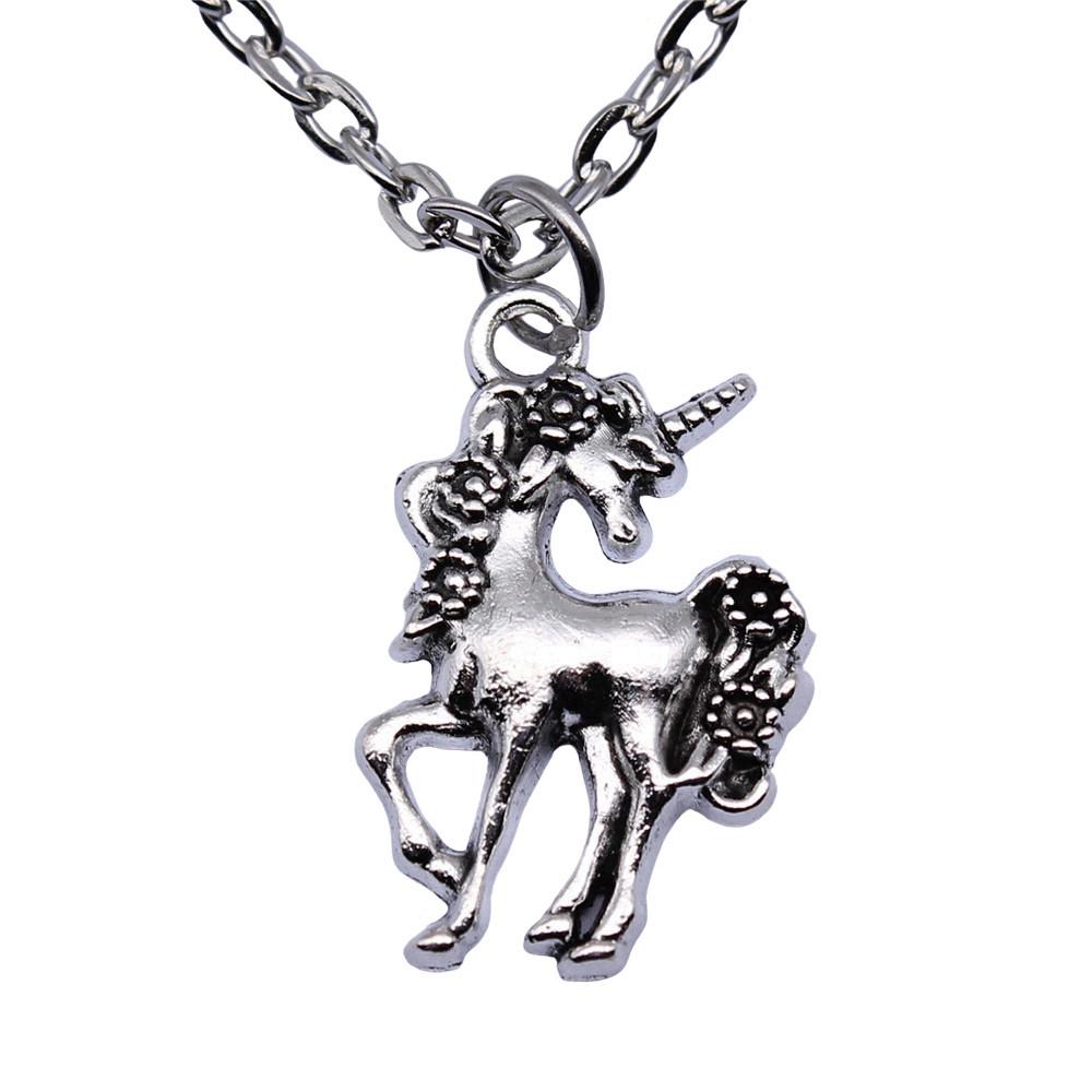 Horseshoe Charm Necklace  Animal Pendant For Horse Lovers Cowboy Western Jewelry 43cm Chain