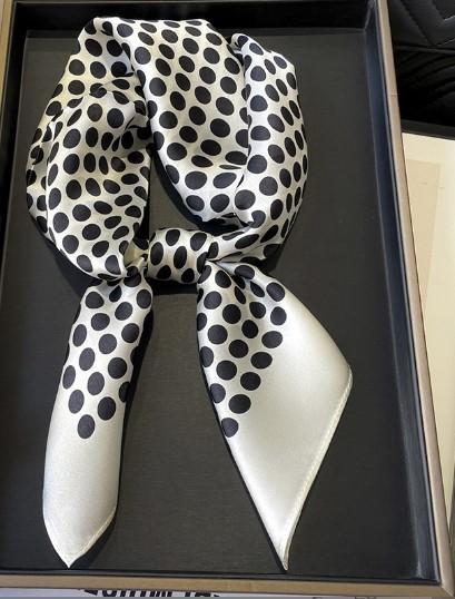 

Silk Small Square Scarf Women S Spring And Autumn Korean Version Versatile Beige Butterfly Mulberry Silk Scarf Decorative Scarf Shawl Scarf Women 70*70