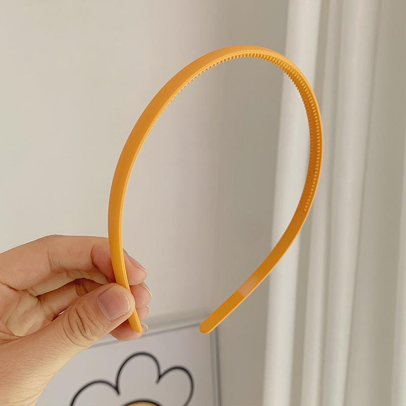

Korean Non-Slip Frosted Hairband, 0.8cm Thin, Versatile for Face Washing жовтий
