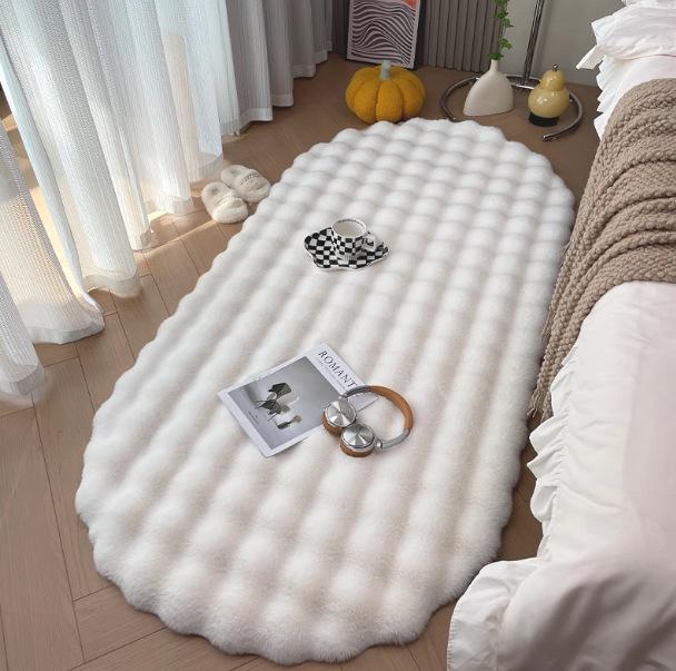 Cream Rabbit Fur Oval Rug - Thick Bubble Velvet Bedroom/Bedside Mat, Coffee Table, Sofa Cushion
