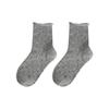 Graue Polka-Dot Baumwoll-Slouch-Socken für Damen - Atmungsaktiv, Weich, Umgeschlagener Bund, Vielseitig, Geeignet für die Zeit nach der Geburt.