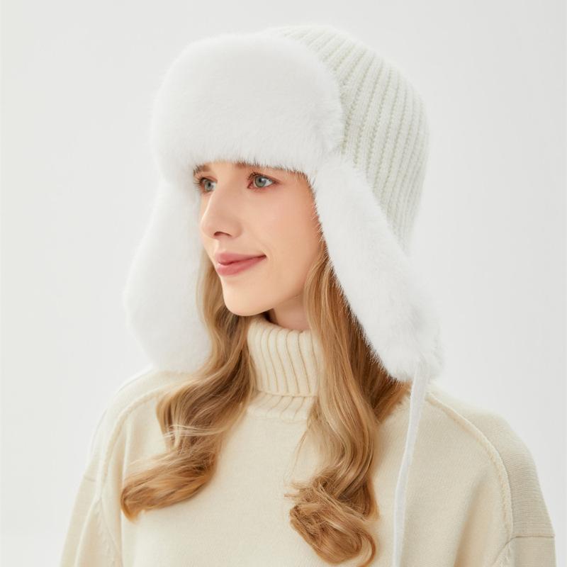 

Шапка-ушанка зимняя женская для активного отдыха, теплая шапка для катания, ветрозащитная, от холода, с кроличьим мехом на ушах ONE SIZE белый