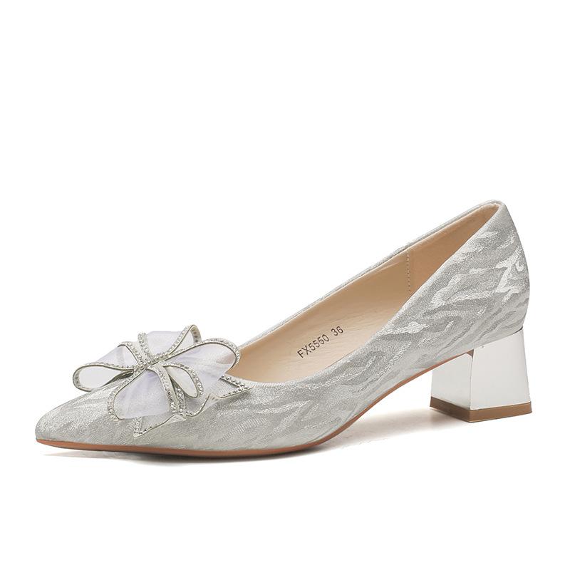 550-1 Pointed High Heels Women's 2025 Spring New Versatile Silver Crystal Wedding Shoes Thick Heel Bow Single Shoes