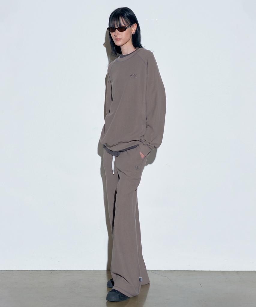 SCULPTOR Inside-Out Sweatshirt Mocha