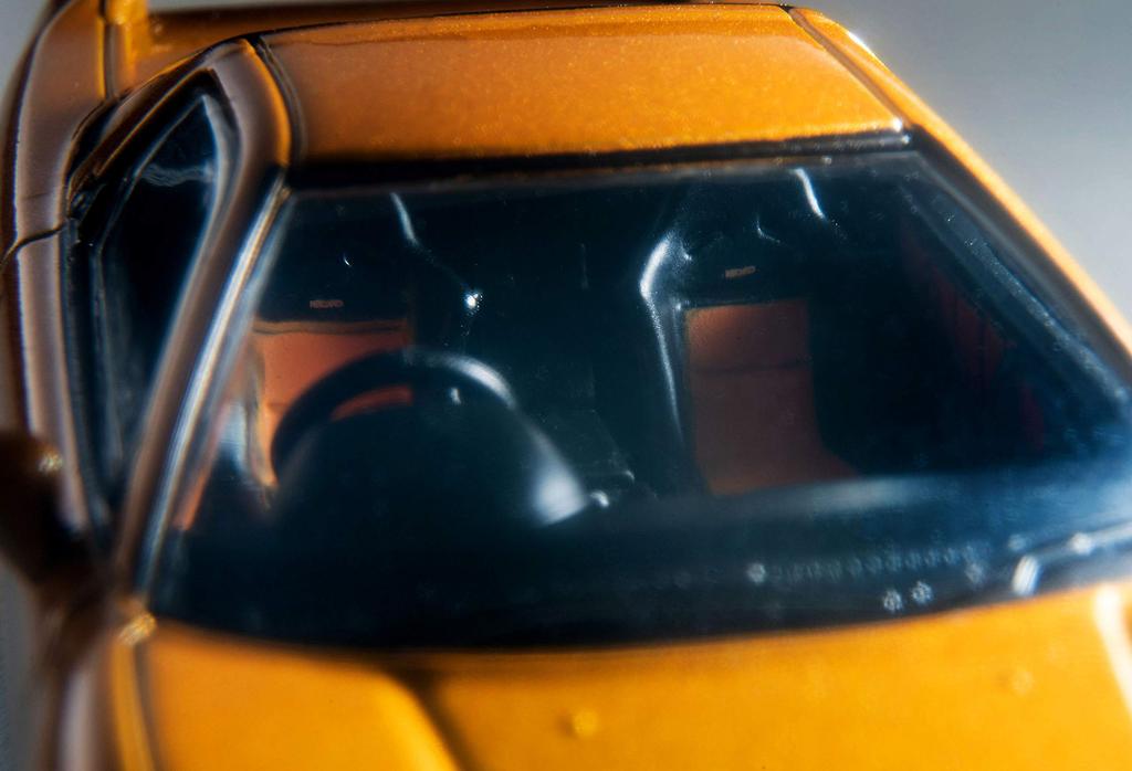 Tomytec Tomica Limited Vintage Neo Scale Honda NSX Type 1997 Orange Finished Model 1/64 LV-N228a S-Zero