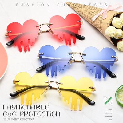 Lunettes de soleil en forme de cœur pour femmes, verres de fête amusants, sans monture en métal, à la mode, nouvelle collection 2022