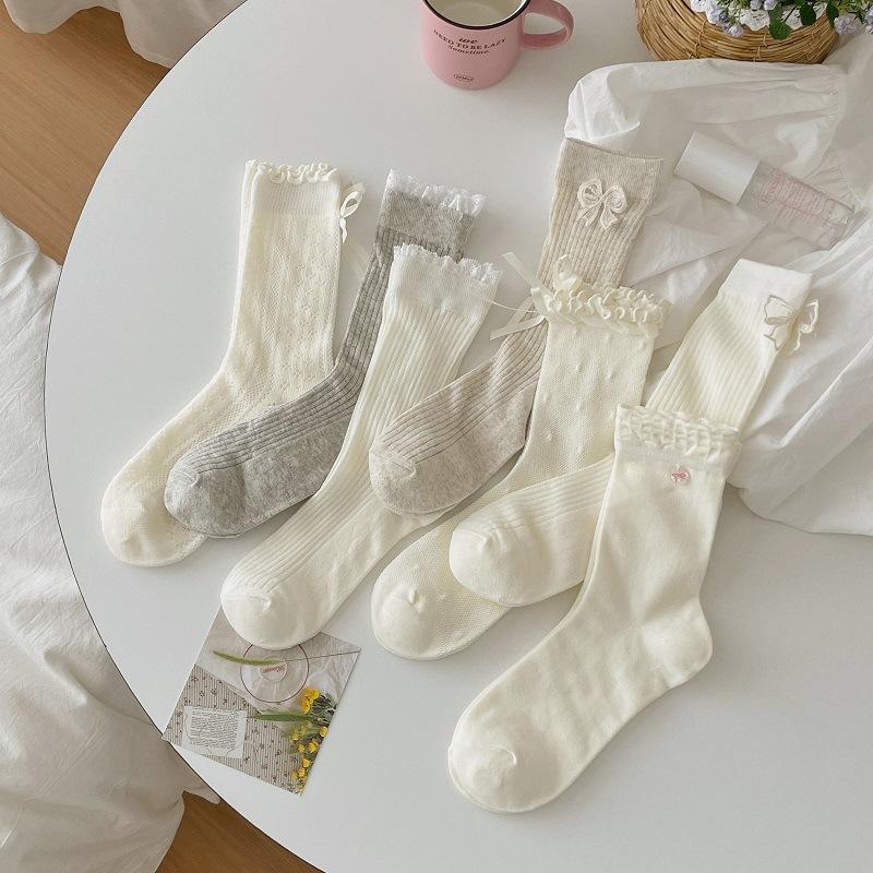 Ladies Spring and Summer Thin Bow Lovely Ballet Style White Tube Stack Socks